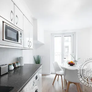 apartamento-en-pleno-parte-vieja.sansebastianhotels.net/