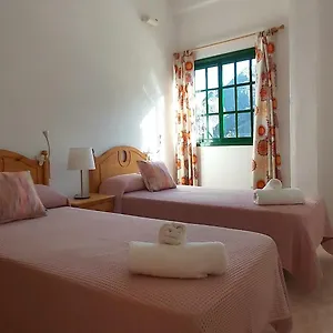 apartamentos-correhuela.in-canary-islands.com/